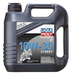 ������ �������� ����� Liqui moly ��� 4-������� ���������� Racing 4T SAE 10W-30,  � ��������-�������� � �������������