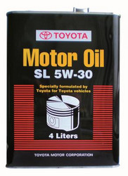 ������ �������� ����� Toyota Motor Oil,  � ��������-�������� � �������������