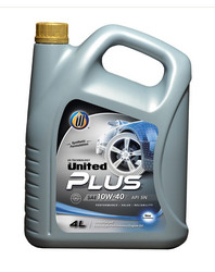 ������ �������� ����� United Plus 10W40,  � ��������-�������� � �������������