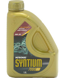 ������ �������� ����� Petronas Syntium 7000 XS,  � ��������-�������� � �������������