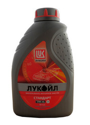 ������ �������� ����� Lukoil ����� ������ �������� 15W40, 1�,  � ��������-�������� � �������������