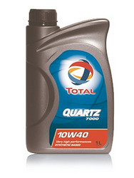 ������ �������� ����� Total Quartz 7000 10W40,  � ��������-�������� � �������������