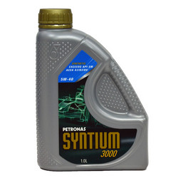 ������ �������� ����� Petronas Syntium 3000,  � ��������-�������� � �������������