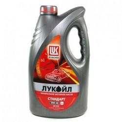 ������ �������� ����� Lukoil ������ �������� 10W-40, 4�,  � ��������-�������� � �������������